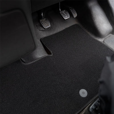 VW Amarok (2010-2022) Carpet Floor Mat